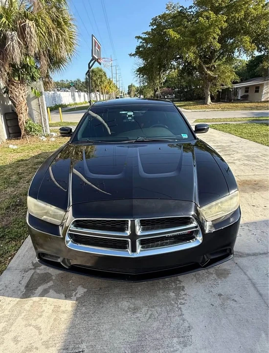 2014 Dodge Charger - Image 2 of 19