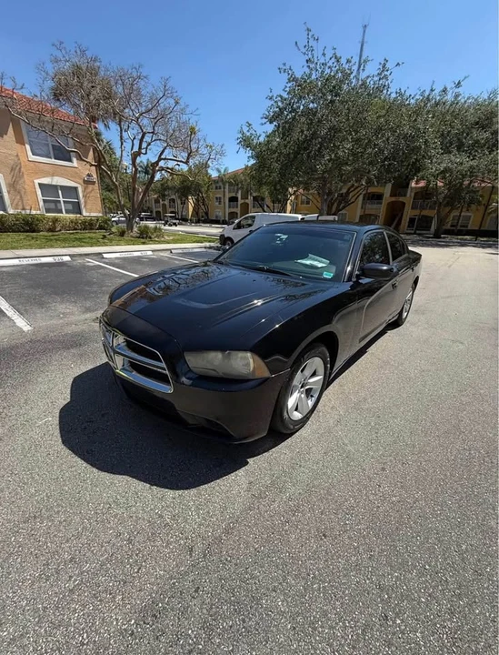 2014 Dodge Charger - Image 18 of 19