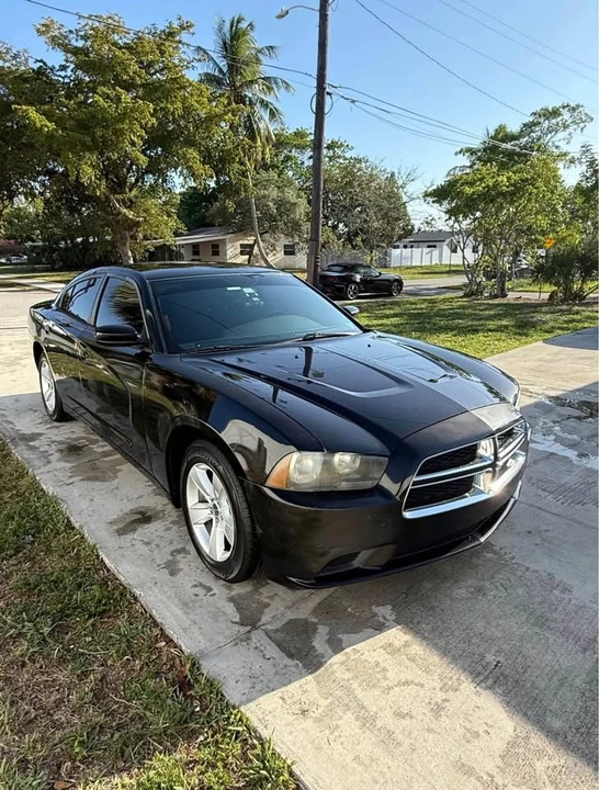 2014 Dodge Charger - Image 3 of 19