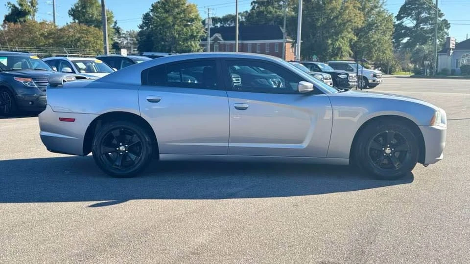 2014 Dodge Charger 7th Gen - Image 6 of 16