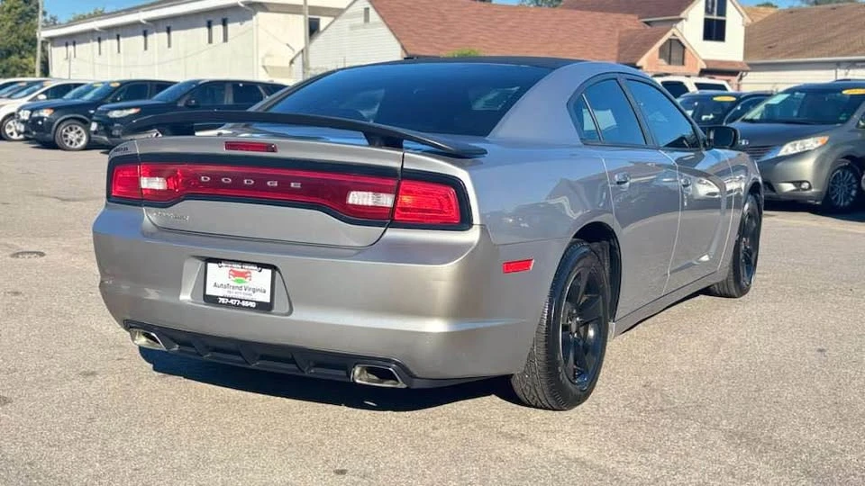 2014 Dodge Charger 7th Gen - Image 5 of 16