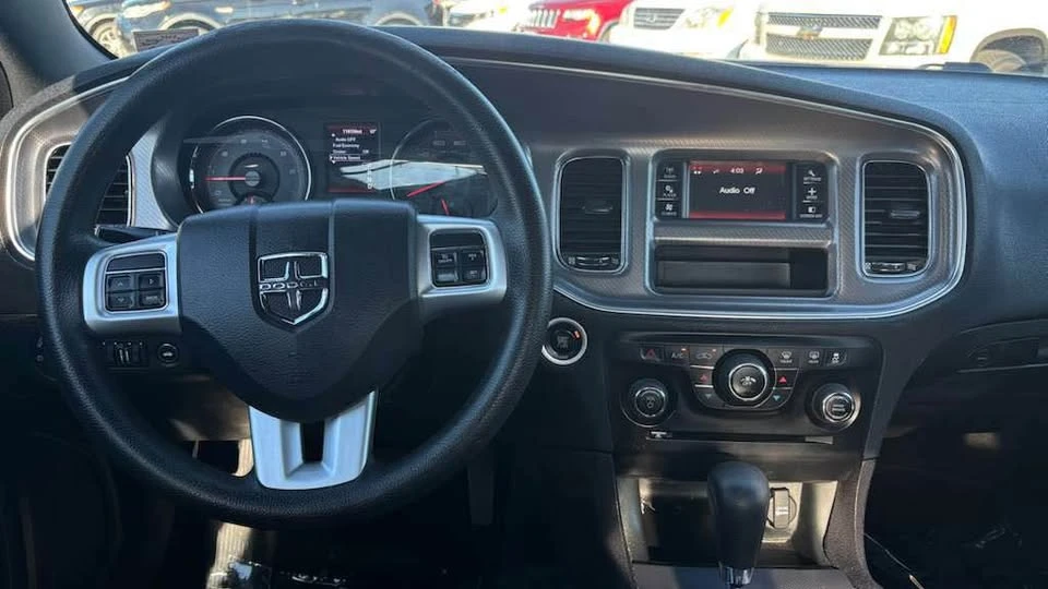 2014 Dodge Charger 7th Gen - Image 14 of 16