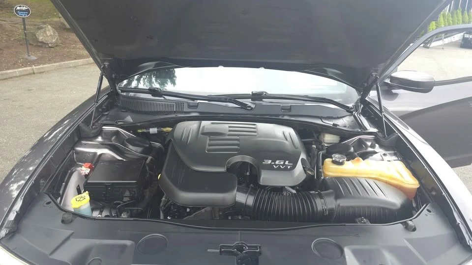 2014 Dodge Charger 7th Gen - Image 16 of 19