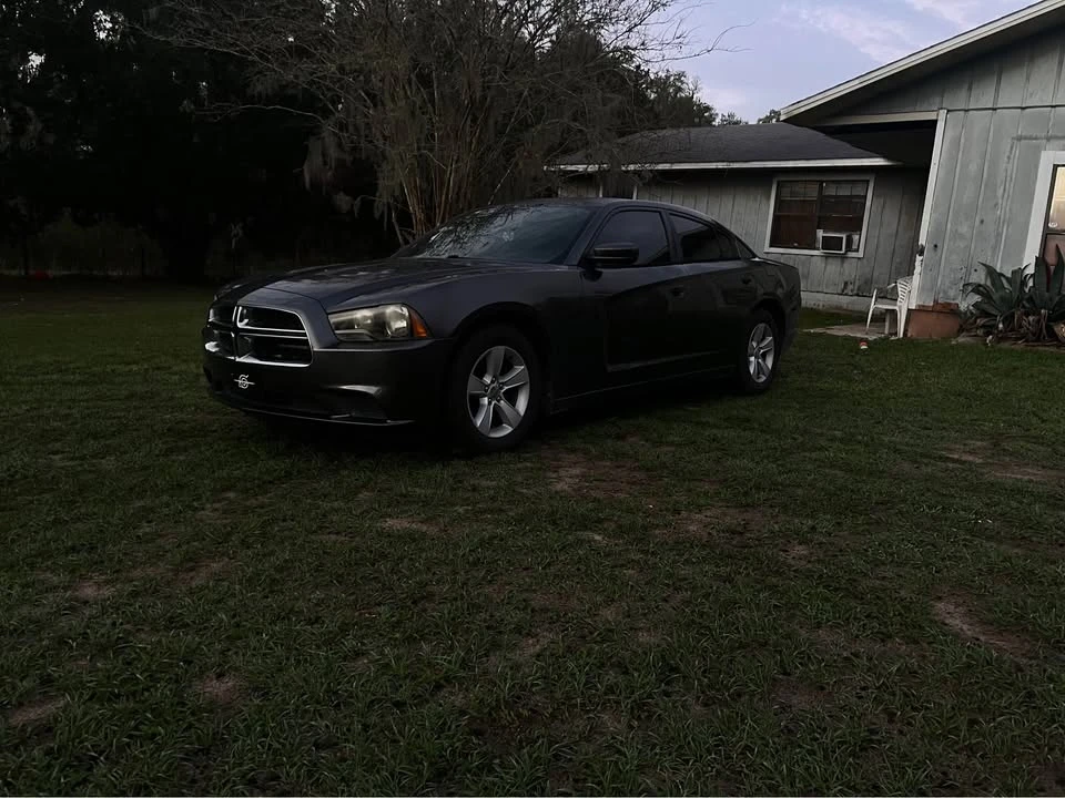 2014 Dodge Charger 7th Gen - Image 3 of 8