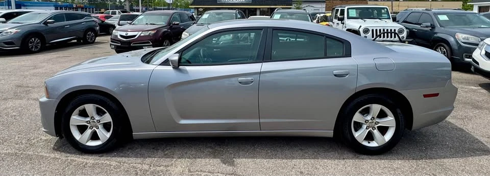 2014 Dodge Charger 7th Gen - Image 8 of 20