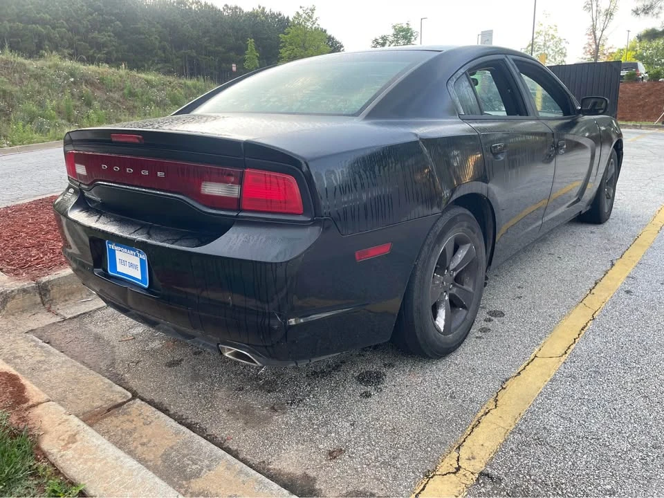 2014 Dodge Charger 7th Gen - Image 2 of 17