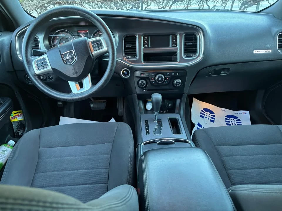 2014 Dodge Charger 7th Gen - Image 7 of 10