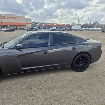 2014 Dodge Charger SE Sedan 4D