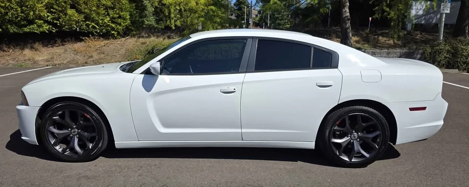 2014 Dodge Charger 7th Gen - Image 2 of 15