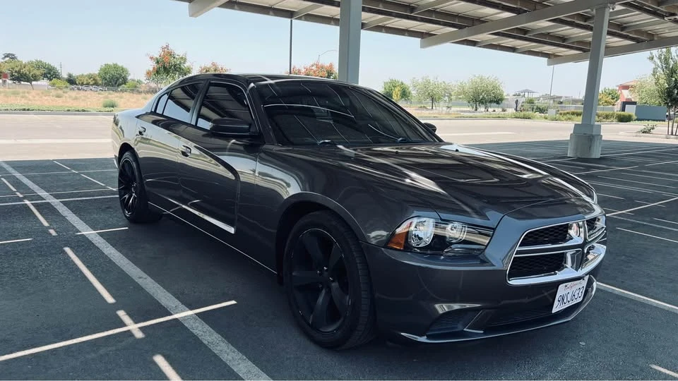 2014 Dodge Charger 7th Gen - Image 3 of 13
