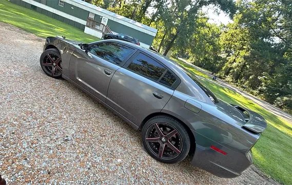 2014 Dodge Charger SE Sedan 4D