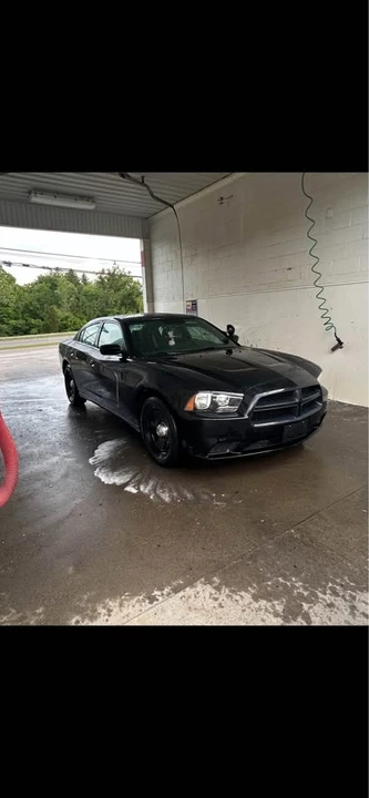 2014 Dodge Charger 7th Gen - Image 2 of 3