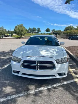 2014 Dodge Charger SE Sedan 4D