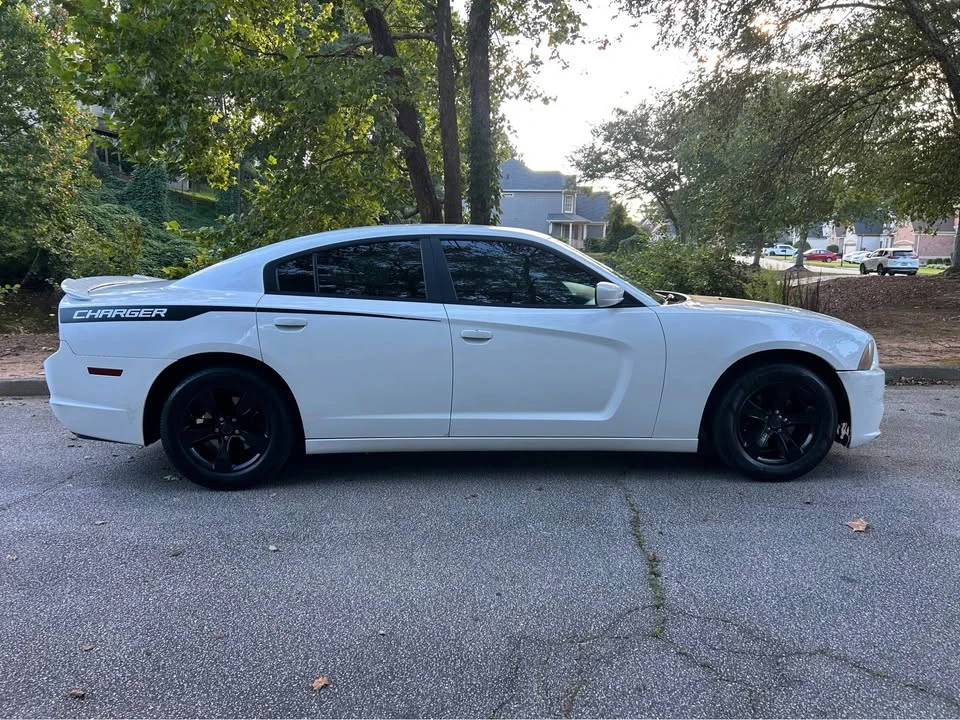 2014 Dodge Charger 7th Gen - Image 6 of 16