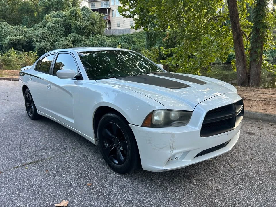 2014 Dodge Charger 7th Gen - Image 5 of 16