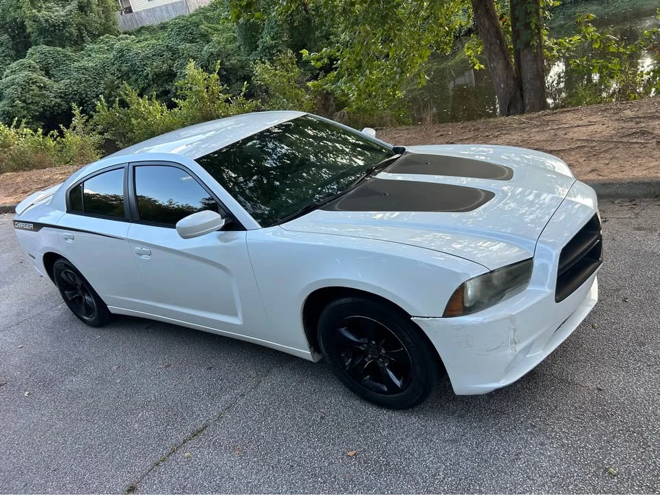 2014 Dodge Charger 7th Gen - Image 10 of 16