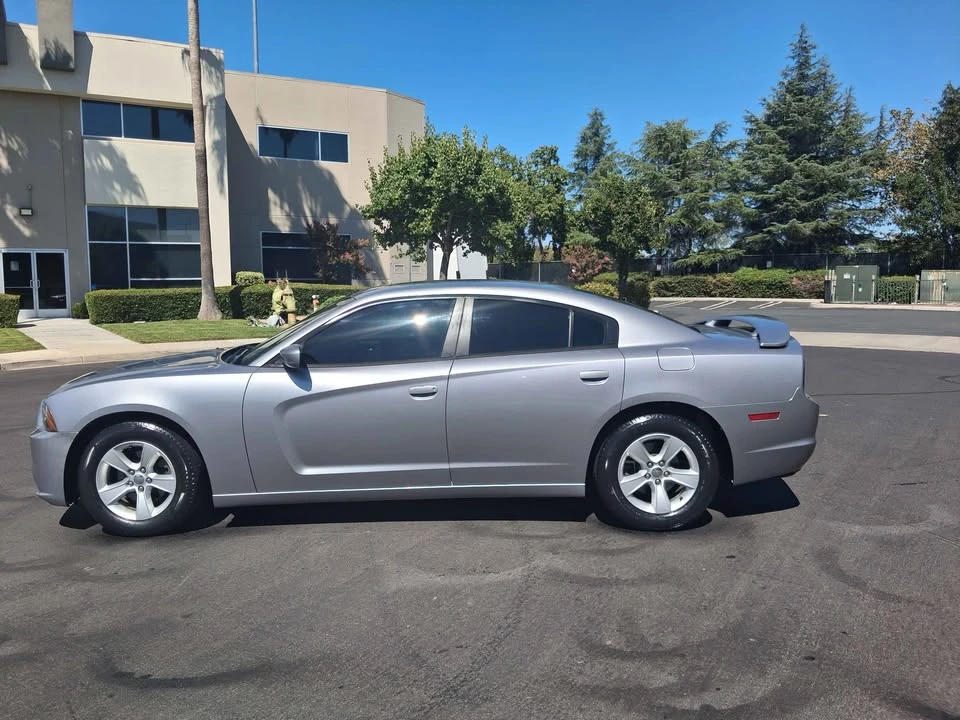 2014 Dodge Charger 7th Gen - Image 2 of 6