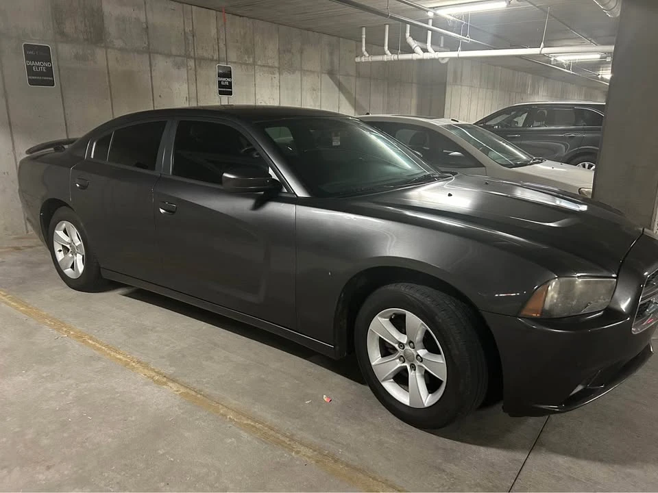 2014 Dodge Charger 7th Gen - Image 2 of 3