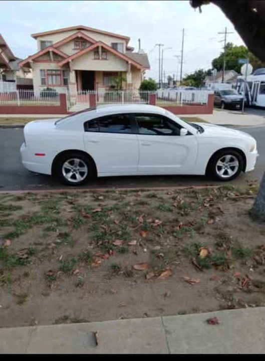 2014 Dodge Charger 7th Gen - Image 7 of 11