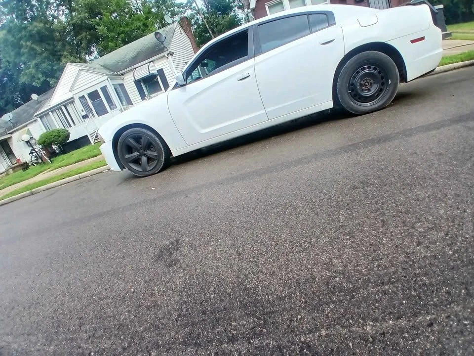 2014 Dodge Charger 7th Gen - Image 5 of 6