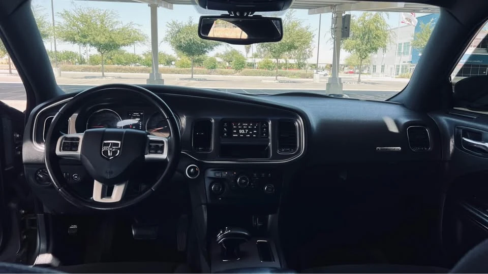 2014 Dodge Charger 7th Gen - Image 13 of 13