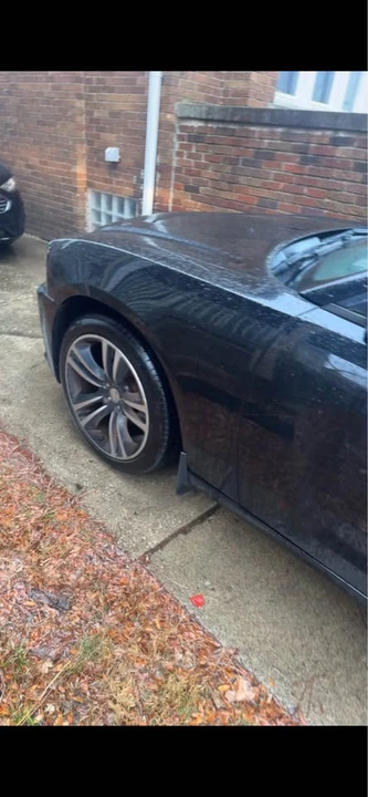 2014 Dodge Charger 7th Gen - Image 2 of 6