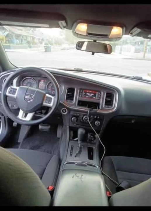 2014 Dodge Charger 7th Gen - Image 10 of 11