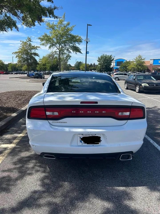 2014 Dodge Charger 7th Gen - Image 4 of 6