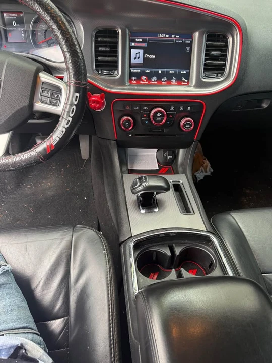 2014 Dodge Charger 7th Gen - Image 13 of 14