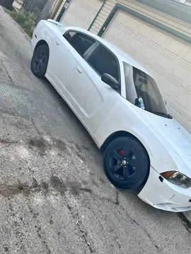 2014 Dodge Charger SE Sedan 4D