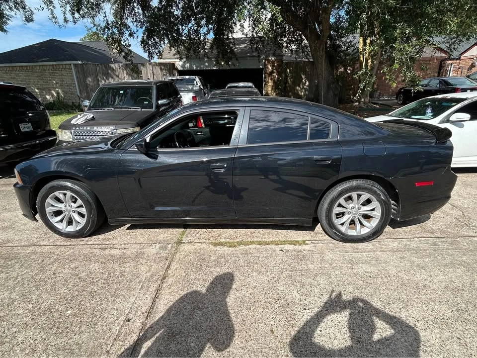2014 Dodge Charger 7th Gen - Image 6 of 12