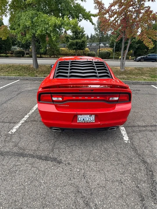 2014 Dodge Charger 7th Gen - Image 3 of 14
