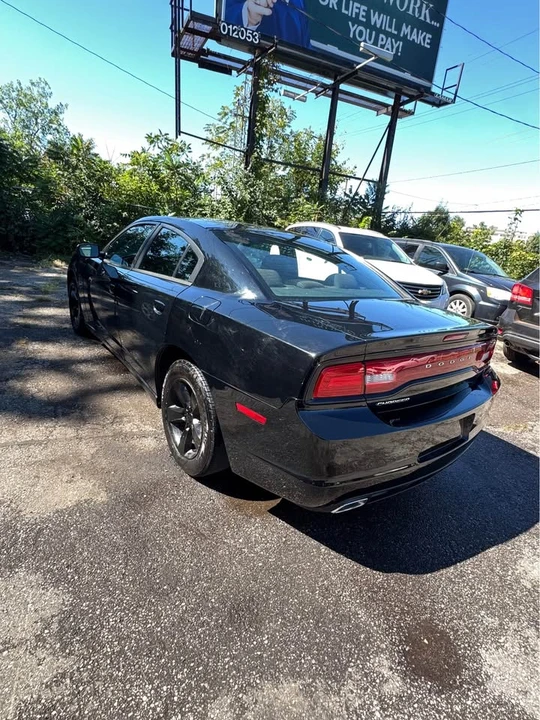 2014 Dodge Charger 7th Gen - Image 4 of 6