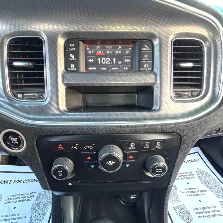2014 Dodge Charger 7th Gen - Image 15 of 18