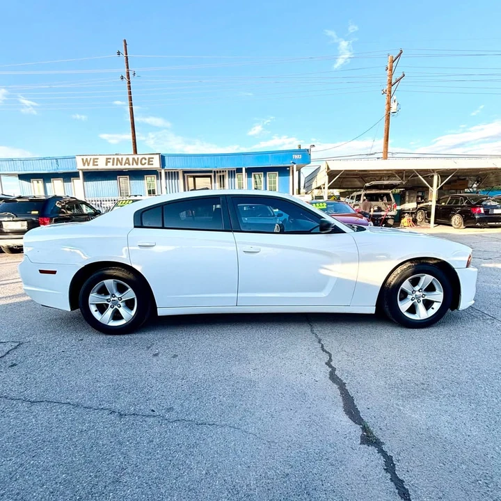 2014 Dodge Charger 7th Gen - Image 8 of 18