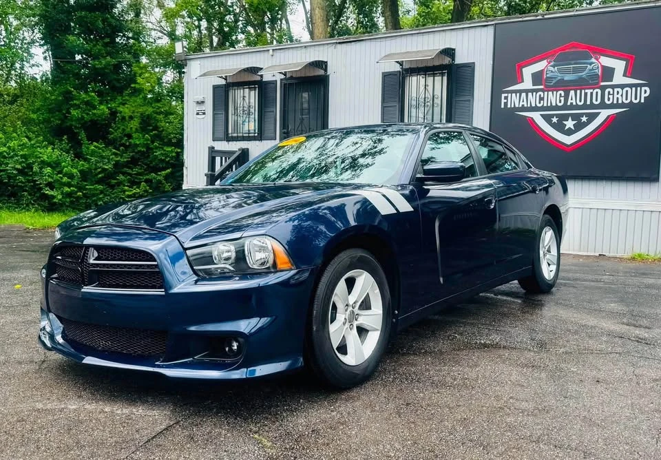 2014 Dodge Charger 7th Gen - Image 3 of 16