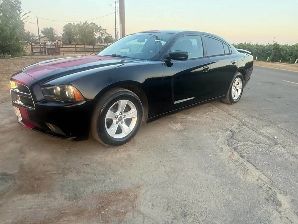 2014 Dodge Charger 7th Gen - Image 6 of 14