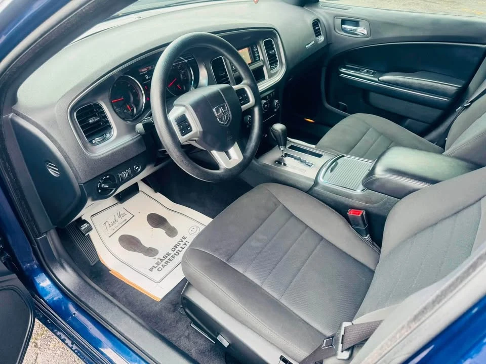 2014 Dodge Charger 7th Gen - Image 12 of 16