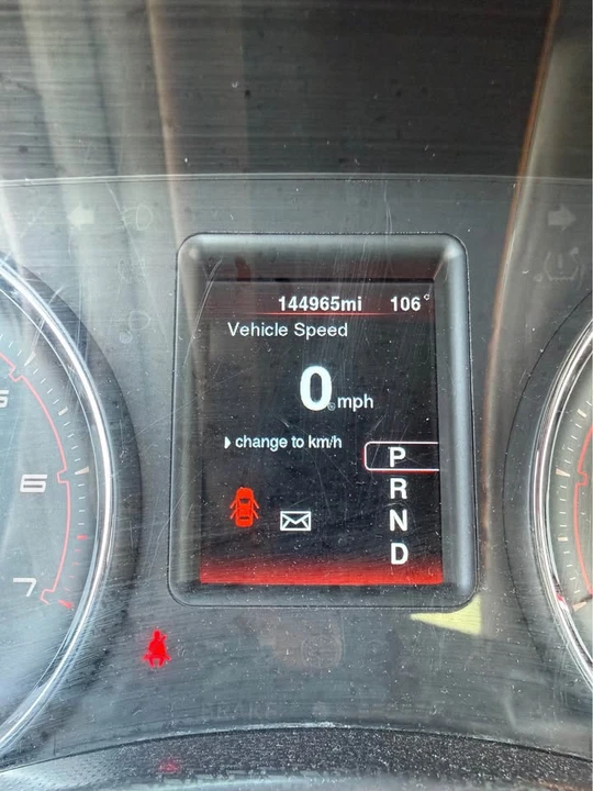 2014 Dodge Charger 7th Gen - Image 9 of 11