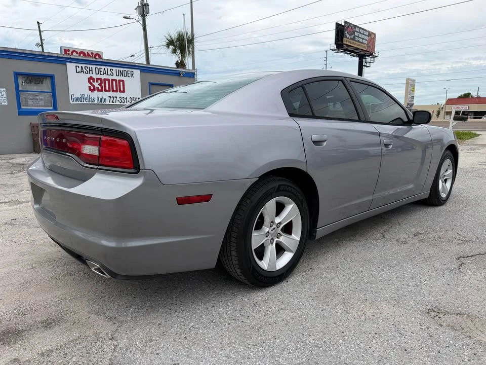 2014 Dodge Charger 7th Gen - Image 6 of 11