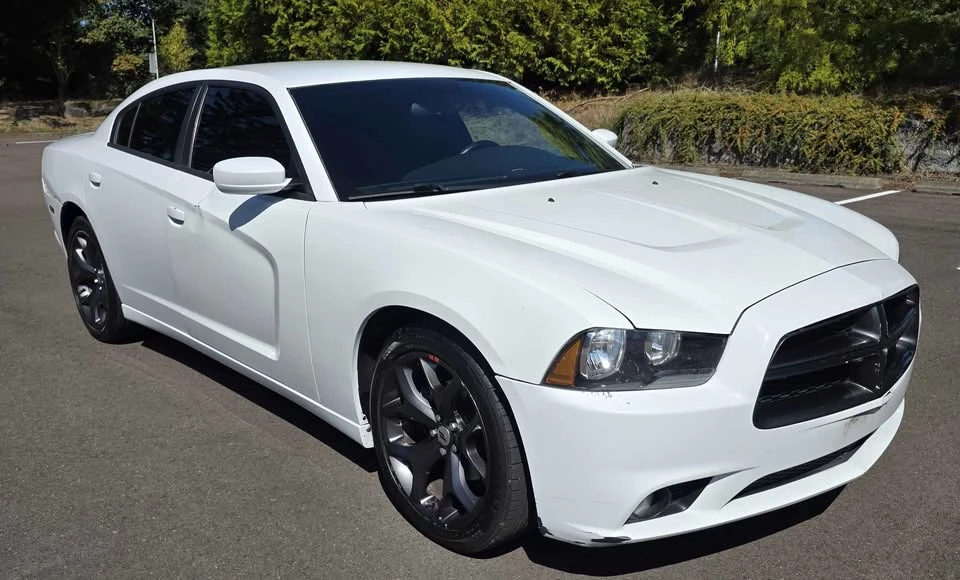 2014 Dodge Charger 7th Gen - Image 4 of 15