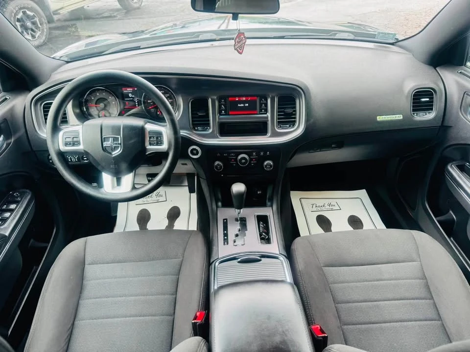 2014 Dodge Charger 7th Gen - Image 10 of 16