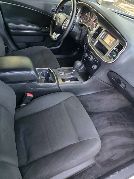 2014 Dodge Charger 7th Gen - Image 10 of 15