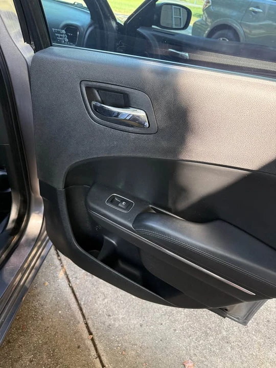 2014 Dodge Charger 7th Gen - Image 5 of 5
