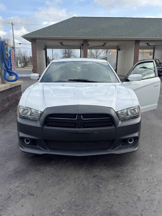 2014 Dodge Charger SRT & 392 7th Gen - Image 7 of 9