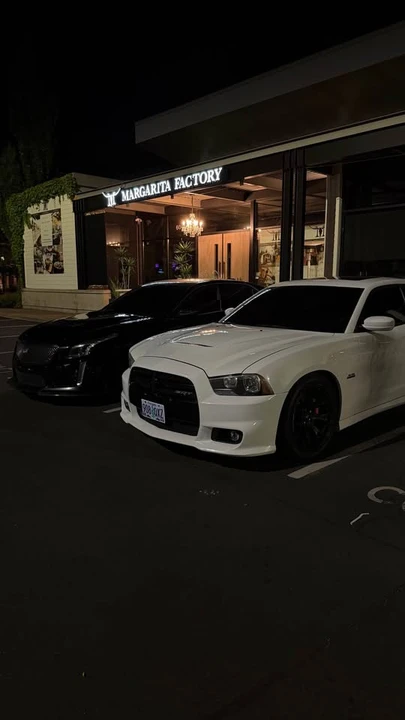 2014 Dodge Charger SRT & 392 7th Gen - Image 10 of 11