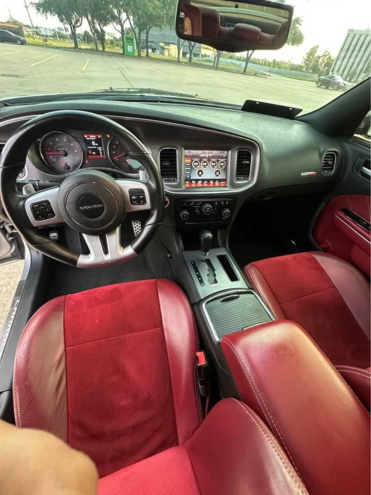2014 Dodge Charger SRT & 392 7th Gen - Image 9 of 13