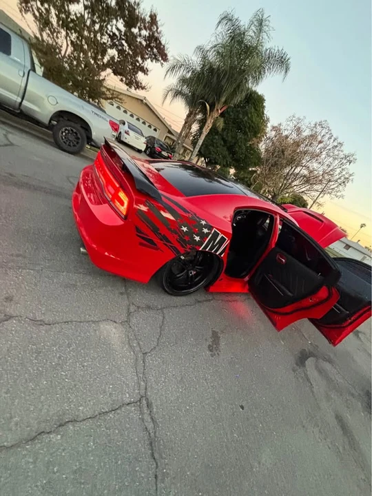 2014 Dodge Charger SRT & 392 7th Gen - Image 8 of 20