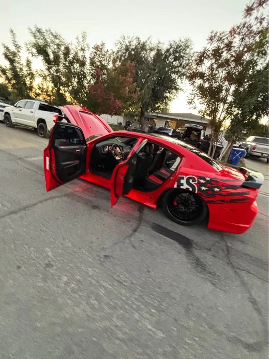 2014 Dodge Charger SRT & 392 7th Gen - Image 4 of 20