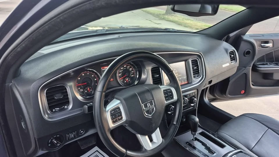 2014 Dodge Charger SRT & 392 7th Gen - Image 12 of 20